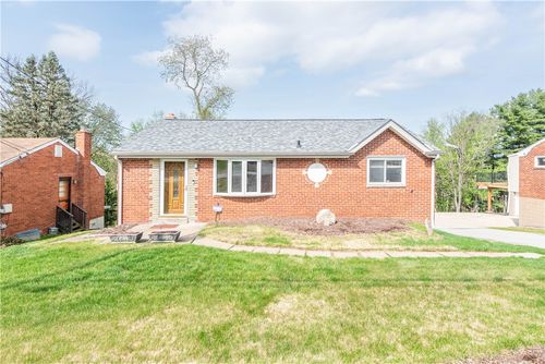 112 Neilson Dr, Jefferson Hills, PA, 15025-3324 | Card Image