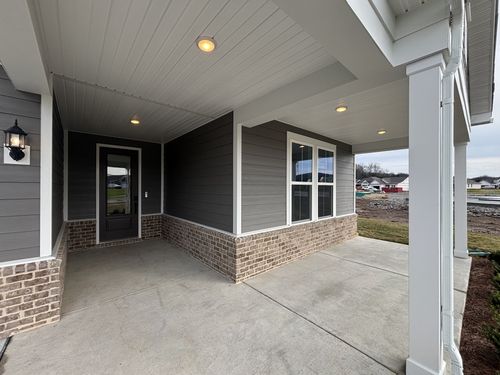 21 Pinnacles Ln, Lebanon, TN, 37090-2242 | Card Image