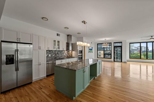 521-1240 S 2nd Street, Minneapolis, MN, 55415 | Card Image