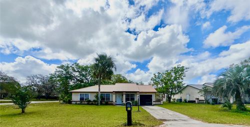 301 Oak Track Dr, Ocala, FL, 34472-9380 | Card Image