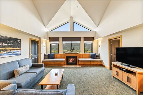 644-2300 Mount Werner Cir, Steamboat Springs, CO, 80487-9027 | Card Image