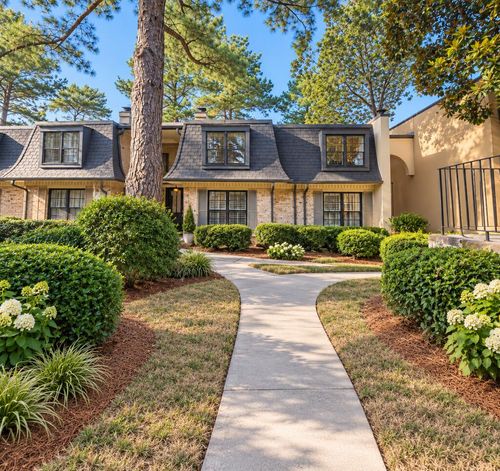 8 Cantey Pl Nw, Atlanta, GA, 30327-4007 | Card Image