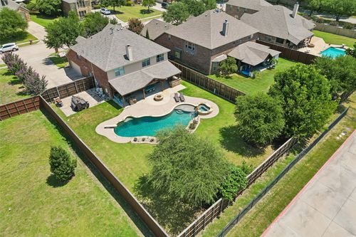 5732 Chateau Dr, Sachse, TX, 75048-2257 | Card Image