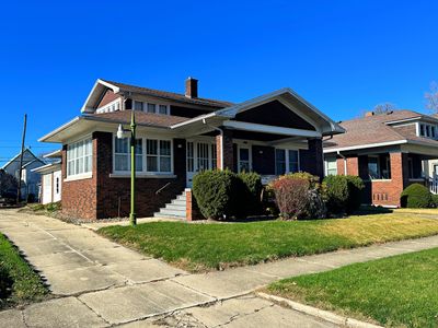 306 S Vermillion Street, House other with 4 bedrooms, 1 bathrooms and 3 parking in Streator IL | Image 1