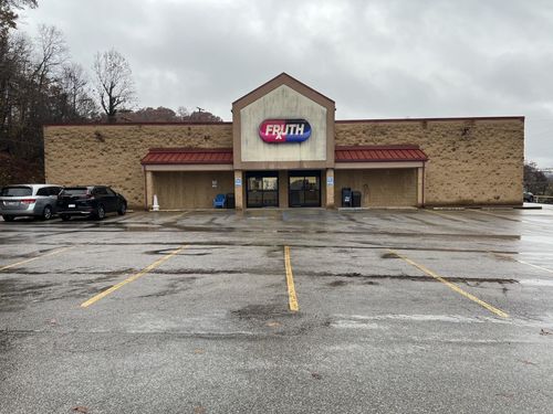 706 W Main St, Pomeroy, OH, 45769-1224 | Card Image