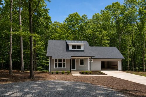 1131 Summerset Ln, Moneta, VA, 24121 | Card Image