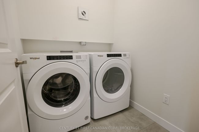 6709 Hayward Dr, House attached with 2 bedrooms, 2 bathrooms and 1 parking in London ON | Image 13