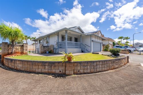 95-1082 Hakala St, Mililani, HI, 96789-4257 | Card Image