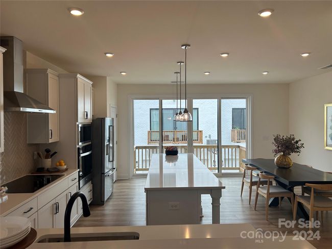 Kitchen & Dining Room | Image 6