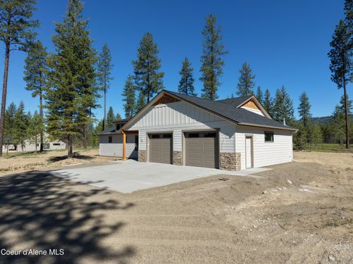 93 Cannon Ln, Blanchard, ID, 83804-5122 | Card Image