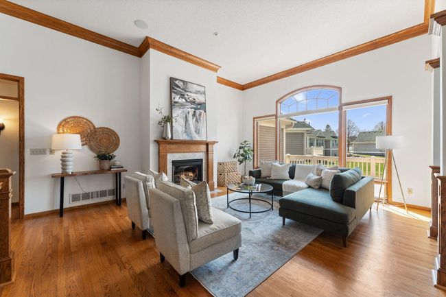 9946 Wellington Ln, Townhouse with 4 bedrooms, 3 bathrooms and null parking in Woodbury MN | Image 13