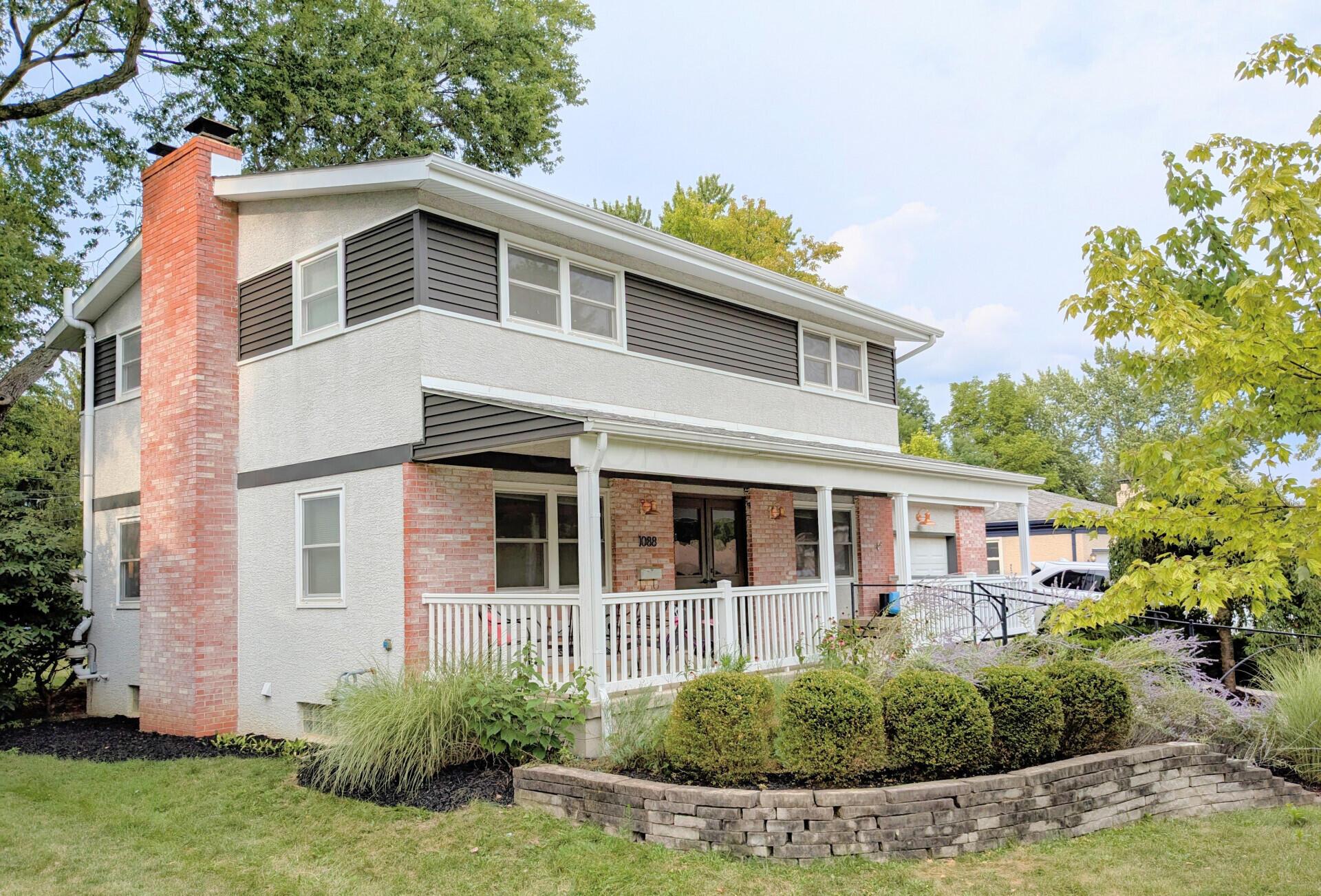 Sunny Hill Dr, Columbus, OH 43221