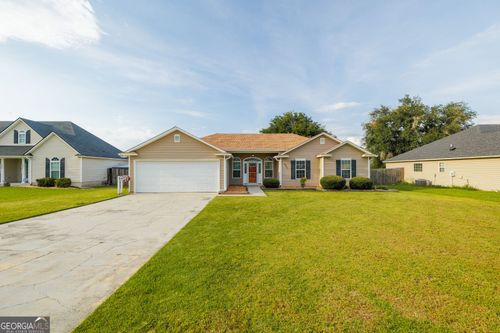 4952 Patton Dr, Valdosta, GA, 31605-7572 | Card Image