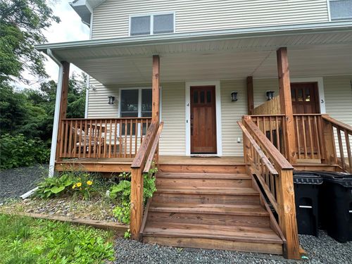 127 Pine St, Wurtsboro, NY, 12790-8235 | Card Image