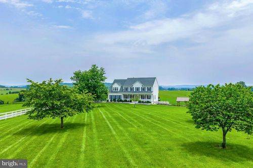 39351 Rickard Rd, Lovettsville, VA, 20180-3211 | Card Image