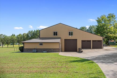 10879 Church Rd, Bon Aqua, TN, 37025-2777 | Card Image