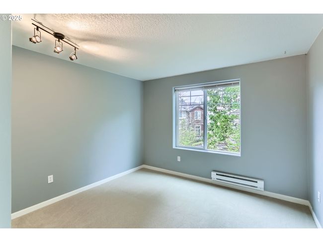 204 - 14700 Sw Sandhill Loop, Condo with 2 bedrooms, 2 bathrooms and 1 parking in Beaverton OR | Image 24
