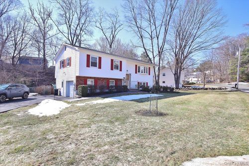 22 Adams Dr, Stony Point, NY, 10980-1025 | Card Image