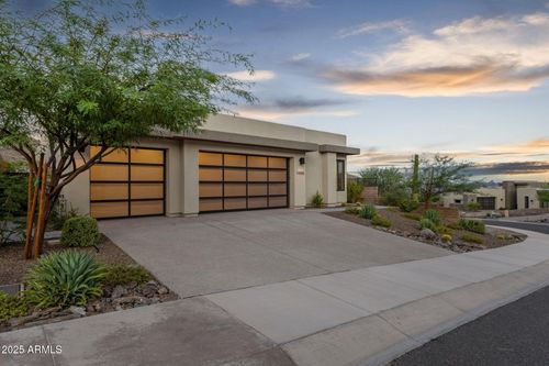 14395 N Valencia Dr, Fountain Hills, AZ, 85268-5112 | Card Image