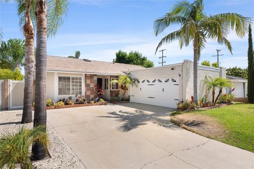2407 Chapman St, Lomita, CA, 90717 | Card Image