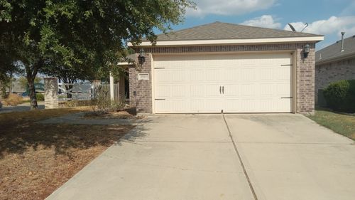 8944 Sunny Hollow Dr, Fort Worth, TX, 76179-8120 | Card Image