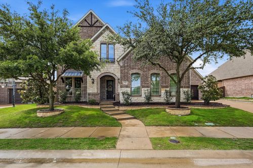 576 Featherstone Dr, Rockwall, TX, 75087-7179 | Card Image