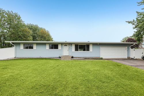 6847 8th Street Ln, Oakdale, MN, 55128-6225 | Card Image