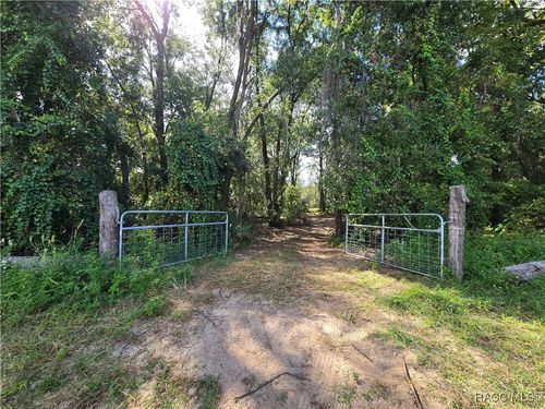 4286 N Carl G Rose Hwy, Hernando, FL, 34442-4122 | Card Image