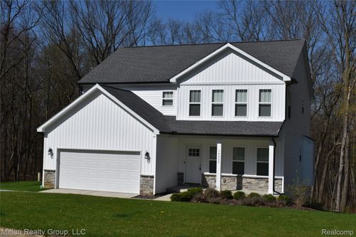 16255 Catalpa Ridge Dr, Holly, MI, 48442 | Card Image