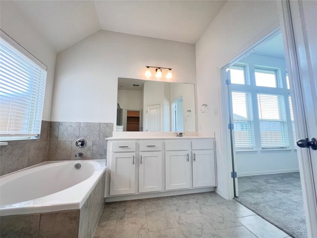 2502 Ridgecrest Ln, House other with 5 bedrooms, 3 bathrooms and null parking in Sherman TX | Image 19