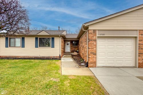 13700 Villa Pointe Dr Drive, Warren, MI, 48088 | Card Image