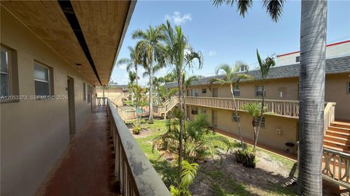 137021-1370 Ne 119th Street, Miami, FL, 33161 | Card Image
