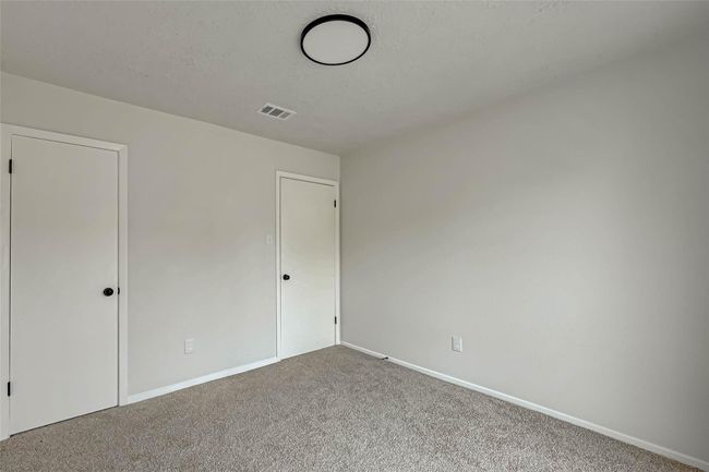 2330 Grind Stone Ln, House other with 3 bedrooms, 2 bathrooms and 2 parking in Sugar Land TX | Image 32