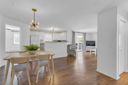 306-6000 Somervale Crt Sw, Calgary, AB, T2Y4J4 | Card Image