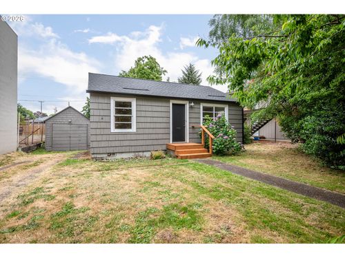 1158 10th Ave, Longview, WA, 98632 | Card Image