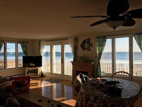 1 Boisvert St, Old Orchard Beach, ME, 04064-2800 | Card Image