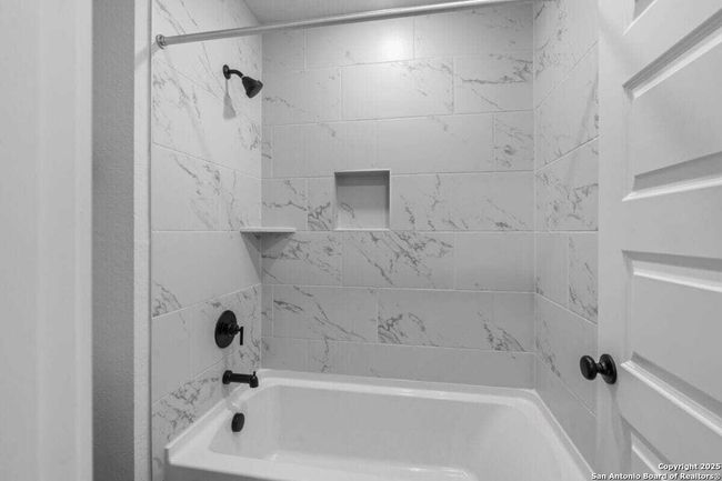 1932 Split Rock Rd, House other with 4 bedrooms, 4 bathrooms and null parking in New Braunfels TX | Image 27