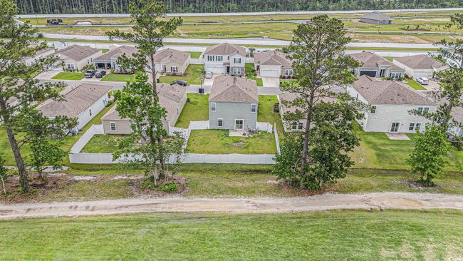 Aerial perspective of suburban area | Image 34