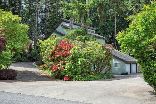 3844 Sutil Rd, Campbell River, BC, V9H1J5 | Card Image