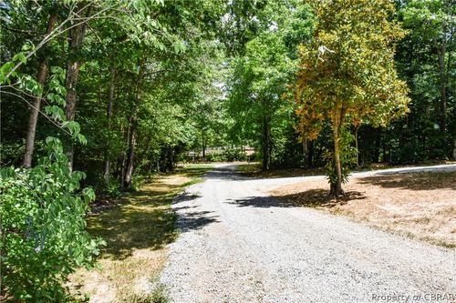 3035 Dabney Rd, Little Plymouth, VA, 23091-2157 | Card Image