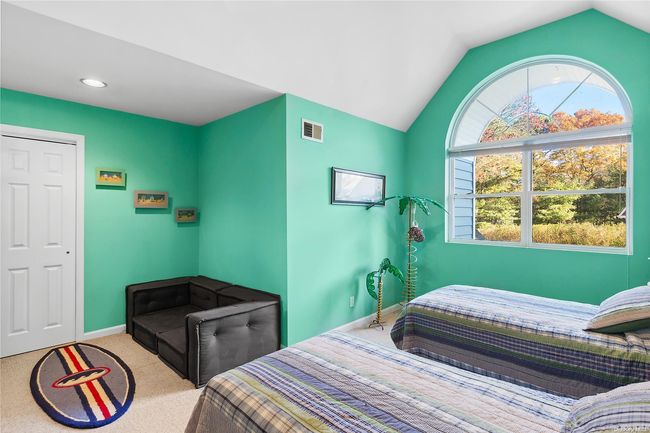 2nd Floor Bedroom | Image 16