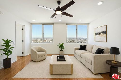2202-525 E Seaside Way, Long Beach, CA, 90802 | Card Image