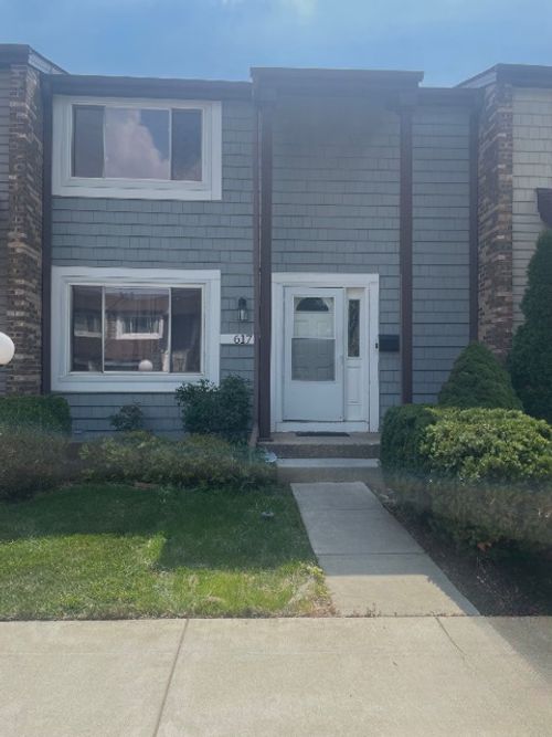 617 Westwood Ct, Wheeling, IL, 60090-5329 | Card Image