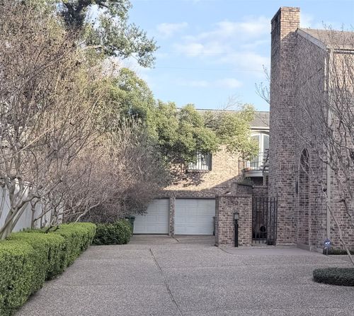 1499 Potomac Dr, Houston, TX, 77057-1923 | Card Image