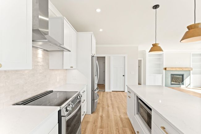 395 Commodore Dr, House other with 3 bedrooms, 3 bathrooms and null parking in Vergennes VT | Image 44