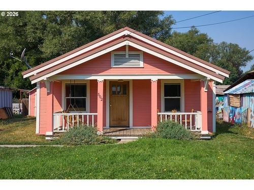 502 Depot St, Enterprise, OR, 97828-1225 | Card Image
