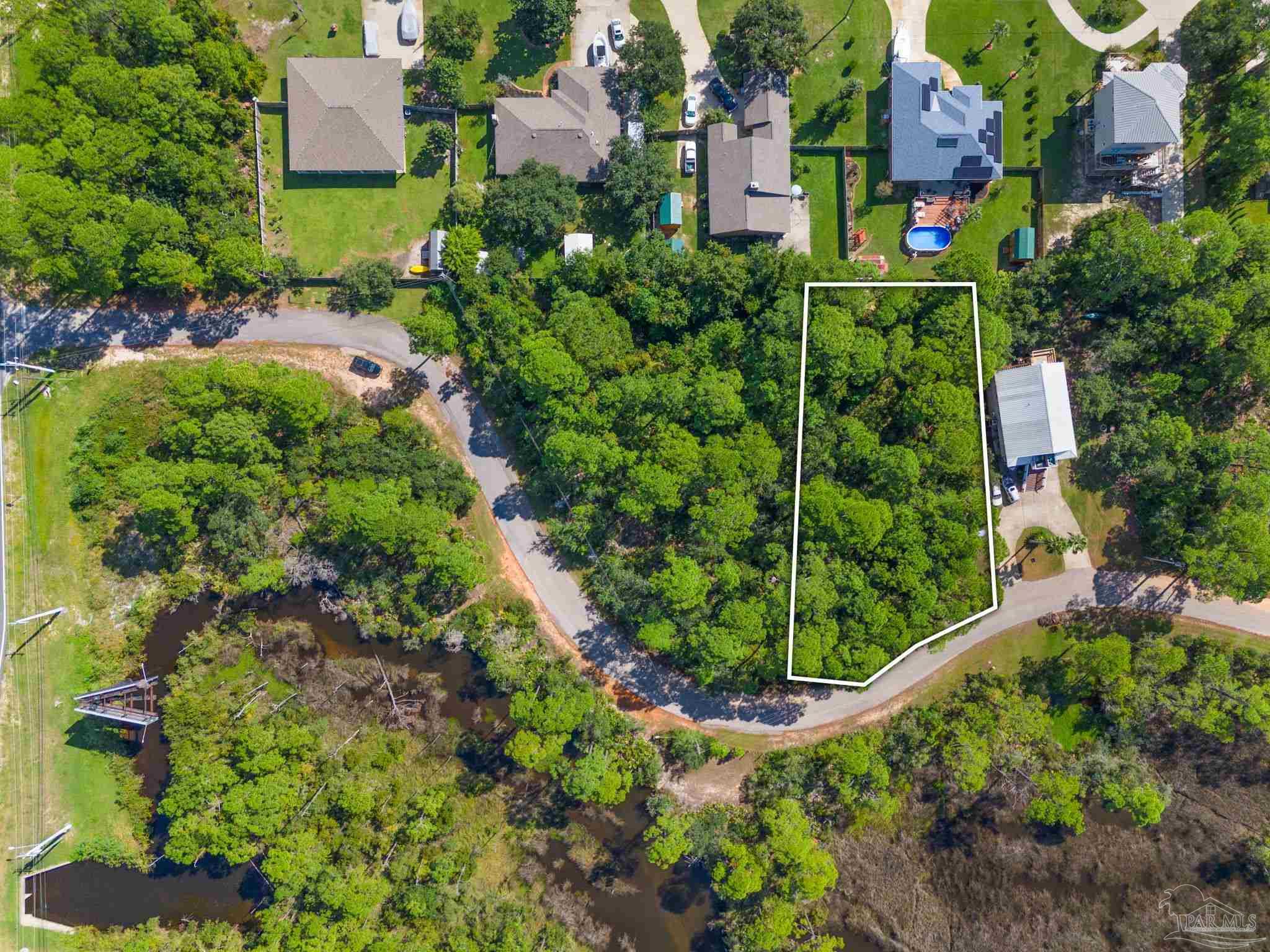 Land in Navarre 3