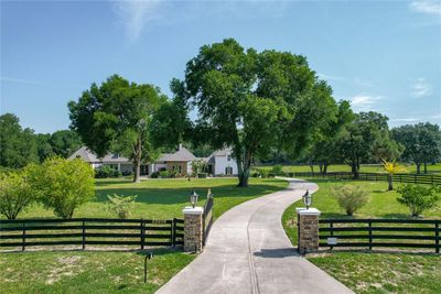 23009 Eques Lane, House other with 5 bedrooms, 5 bathrooms and null parking in Eustis FL | Image 3