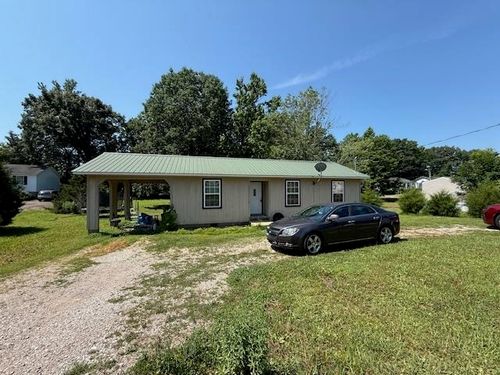 245 Roy Crunk Ln, Savannah, TN, 38372-7306 | Card Image