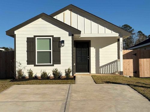 14626 New Village Dr, Willis, TX, 77378-3235 | Card Image